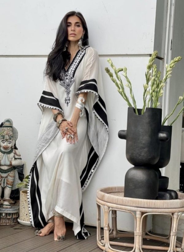 Sureena Chowdhri Ebony and Irovy Kaftan