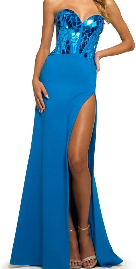 Blue formal high slit dress. Embellished formal gown.